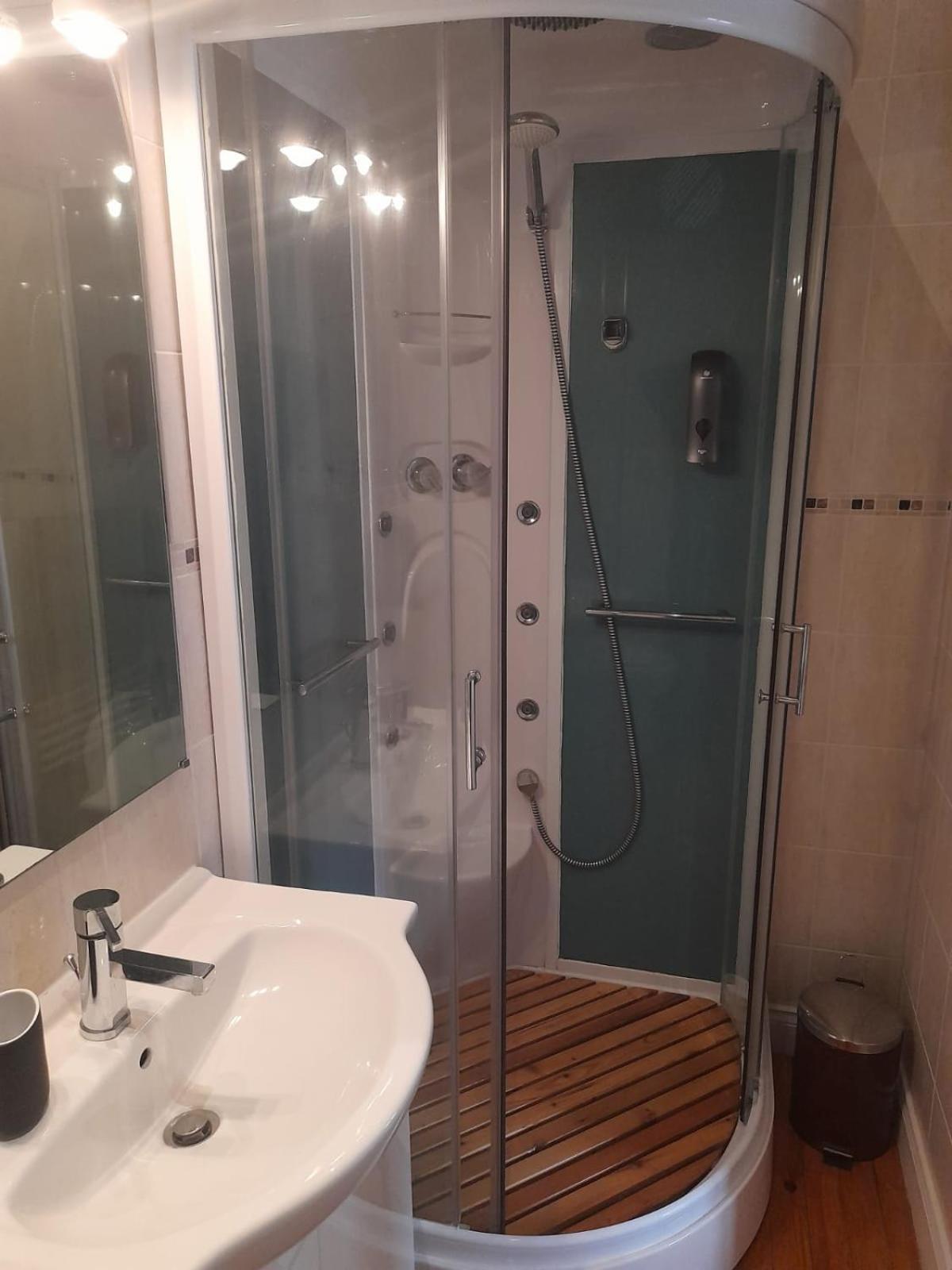 Les Roches Chambre D'Hotes Servant エクステリア 写真