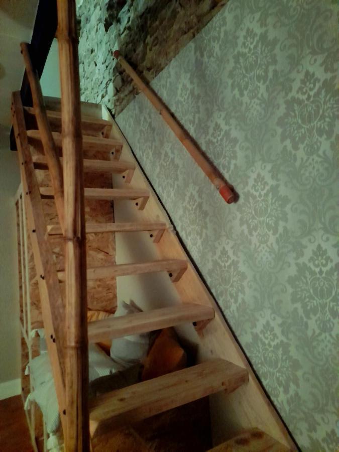 Les Roches Chambre D'Hotes Servant エクステリア 写真